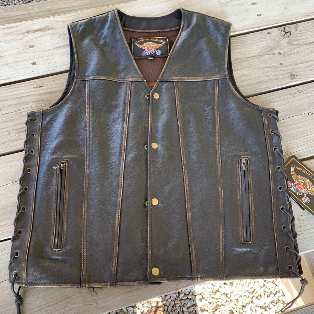 New Men’s Brown Leather Gun Pocket Vest